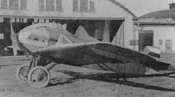 BH-4 s nenabarvenými kryty